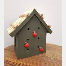 LEPPÄKERTTUTALO Leppis 16cm hyönteishotelli