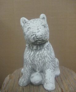 PATSAS 498 Koira ja pallo, betonia